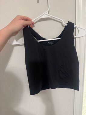 Athleta Black Crop Tank Top - Scoop Neck Active Crop